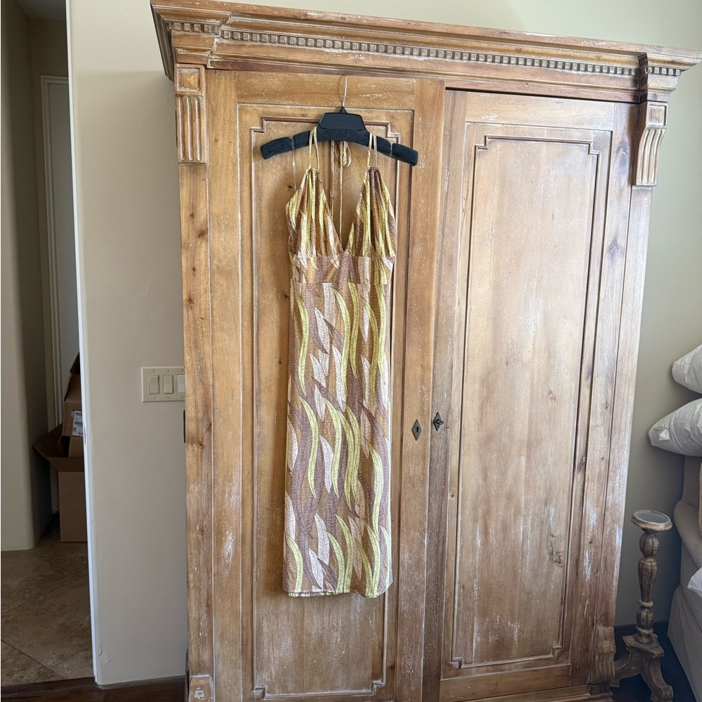 Veronica M. Leaf Pattern Dress in Yellow and Brown